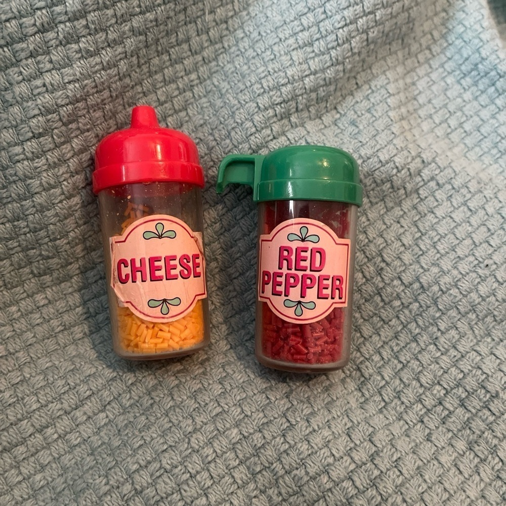 Pizza Hut Play Food Cheese Pepper For Pizza Set